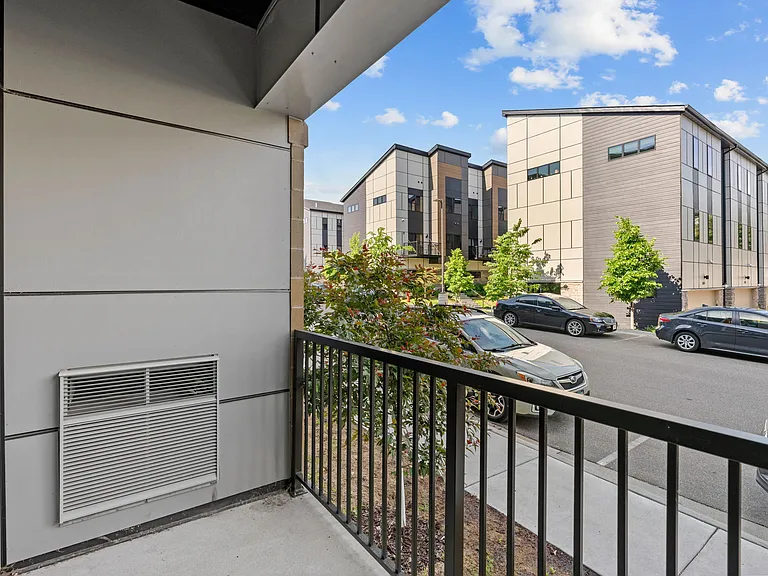 Rya Apartments — Photo 91