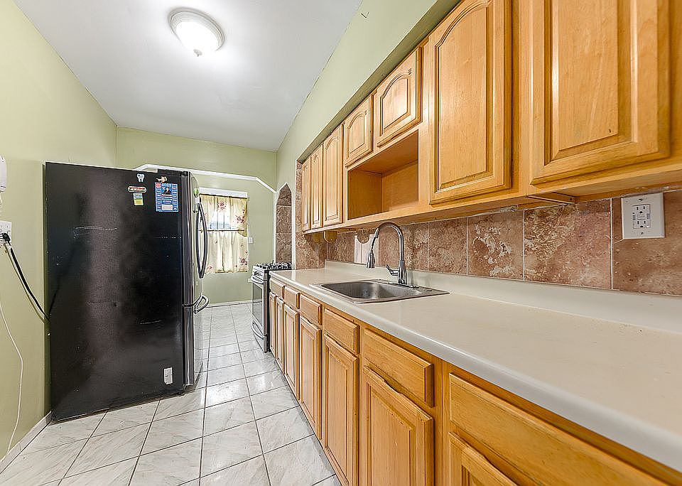 20207 109th Ave Saint Albans, NY, 11412 Apartments for Rent Zillow