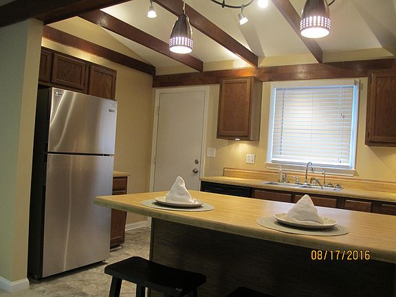 4th image of 9 Charterhouse Ct