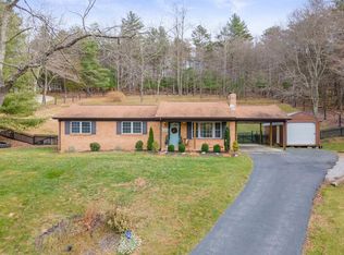 4584 Pilot Rd, Pilot, VA 24138