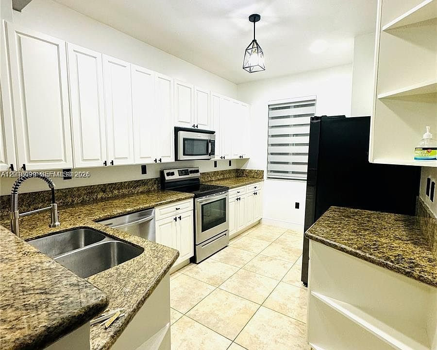 1st image of 12430 SW 50th St #0
