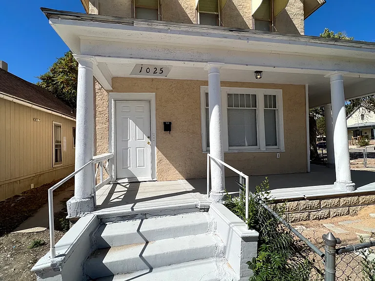 1025 N Greenwood St #2 — Photo 5