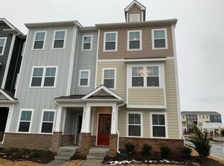 6519 Perry Creek Rd, Raleigh, NC 27616