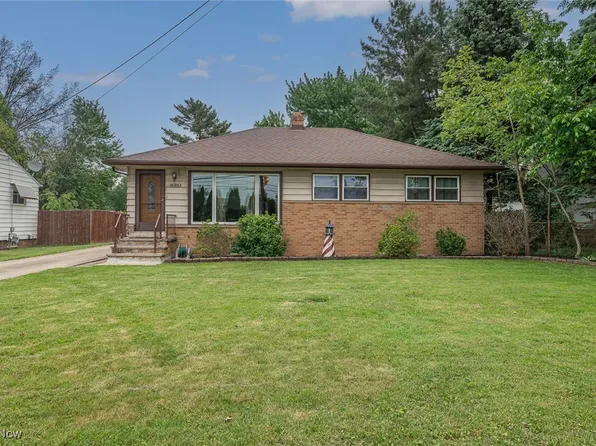 6351 W 130th St, Parma Heights, OH 44130