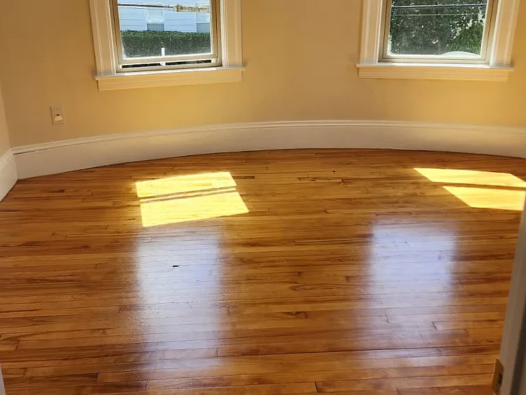 9 Greendale Ave #2 — Photo 8