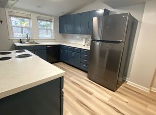 68 Pearl St #A, Woburn, MA 01801