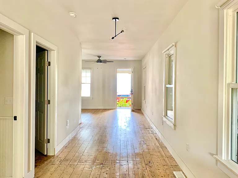 216 State St #1 — Photo 5