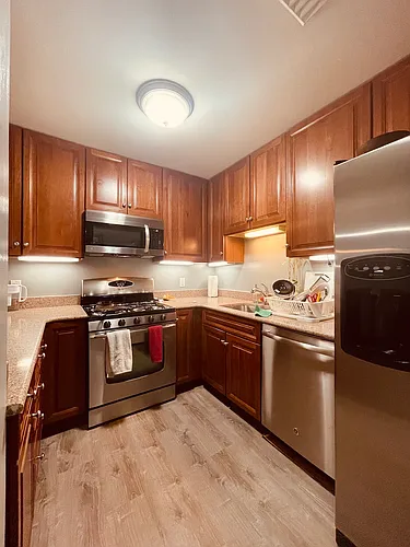 318 Rindge Ave #304 Photo 1
