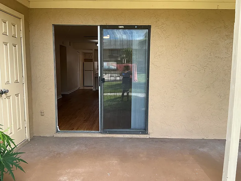 179 Ulster Ln — Photo 7