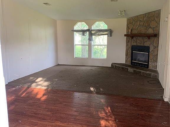 4th image of 10139 S Buckskin Ave