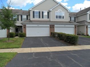 573 Springwood Ct, Dundee, IL 60118