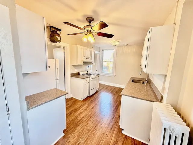 213 Hanover St #5 — Photo 8