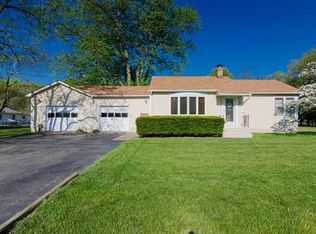 403 Alaska St, Staunton, IL 62088
