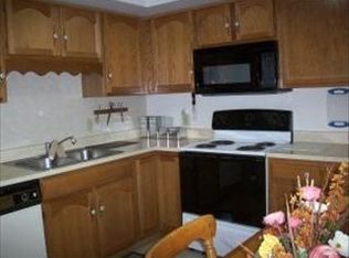 159 Oak Knoll Cir, Millersville, PA 17551