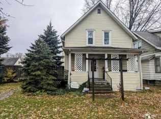 836 Smith St, Monroe, MI 48161