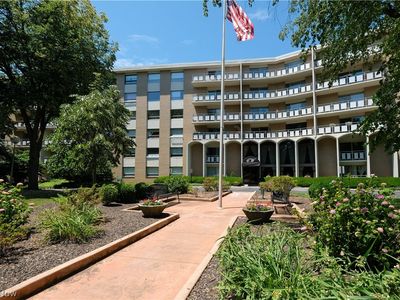 3400 Wooster Rd APT 202, Rocky River, OH, 44116