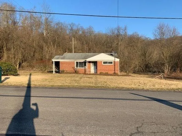 1601 State St, Clairton, PA 15025