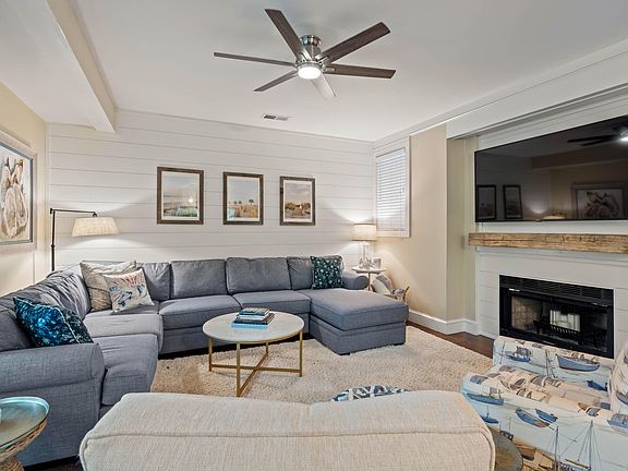 4th image of 4902 Green Dolphin Way