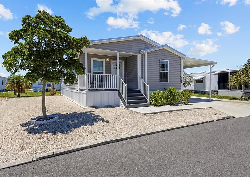 1st image of 892 GRADO DRIVE