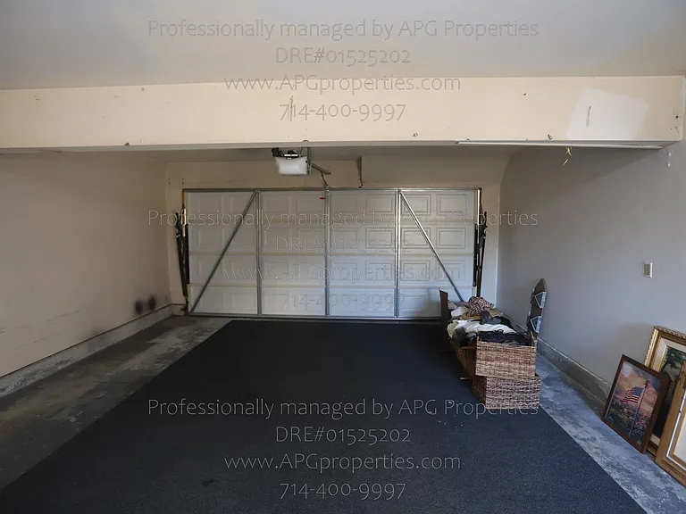 21525 Pioneer Blvd #B — Photo 29