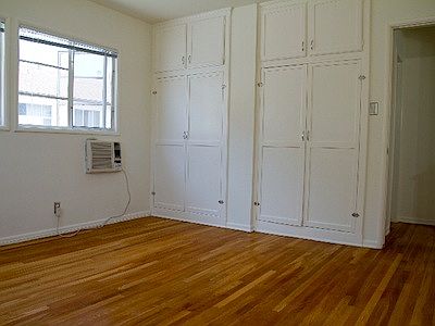 4th image of 1245 N Laurel Ave APT 8