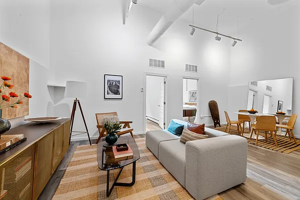 Sold by Keller Williams NYC | media 18