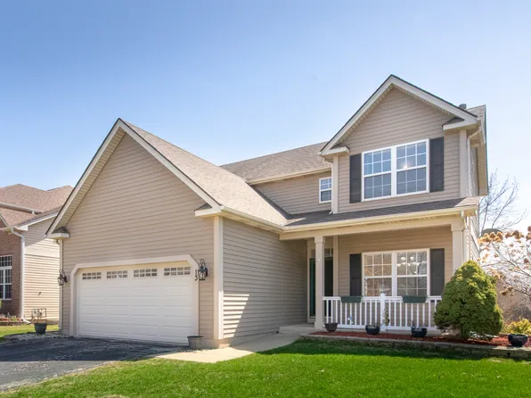 13 Trail Ridge Ct, Streamwood, IL 60107