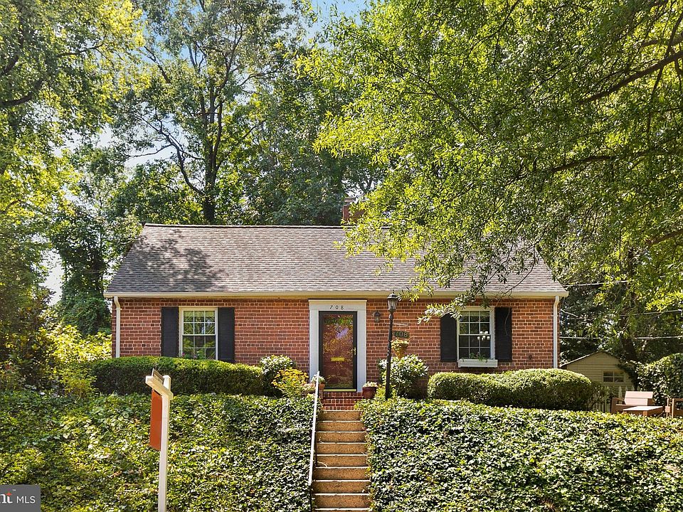 1st image of 708 Upland Pl