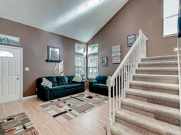 5th image of 2270 Rolling Hills Ln