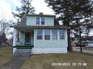 12600 Maplerow Ave, Garfield Heights, OH