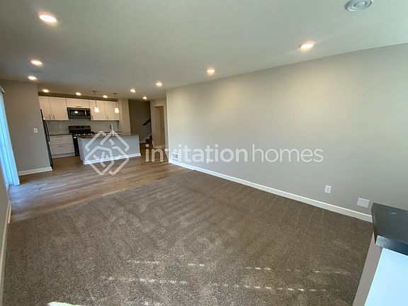 3rd image of 10946 Zest St NE Suite A