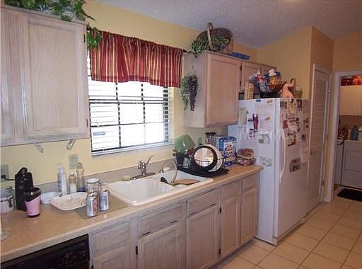 3rd image of 4517 Eden Woods Cir