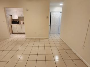 7211 Venetian St #3, Hollywood, FL 33023