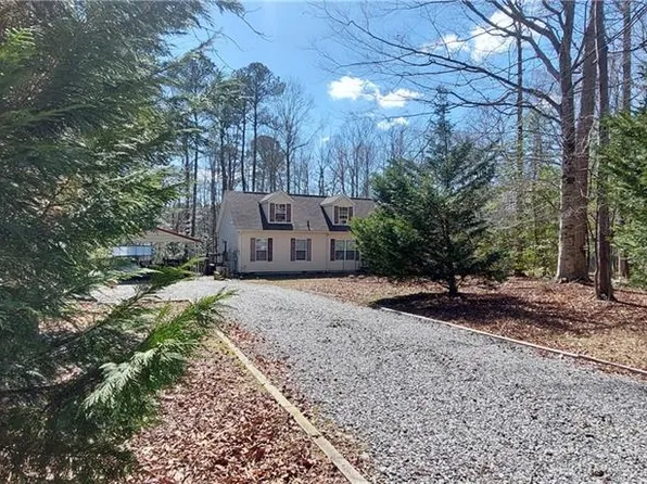 6008 Gockley Ln, Gloucester, VA 23061