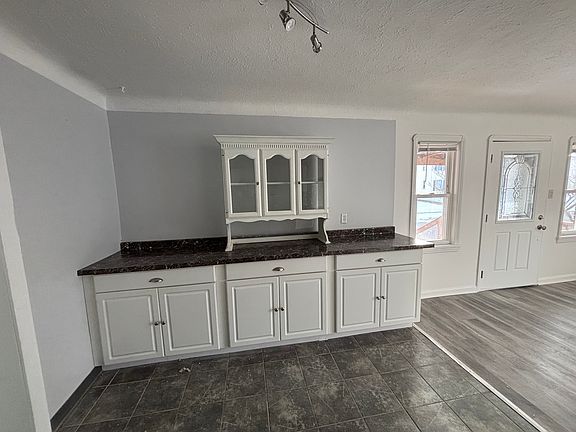 5th image of 4739 W 125th St