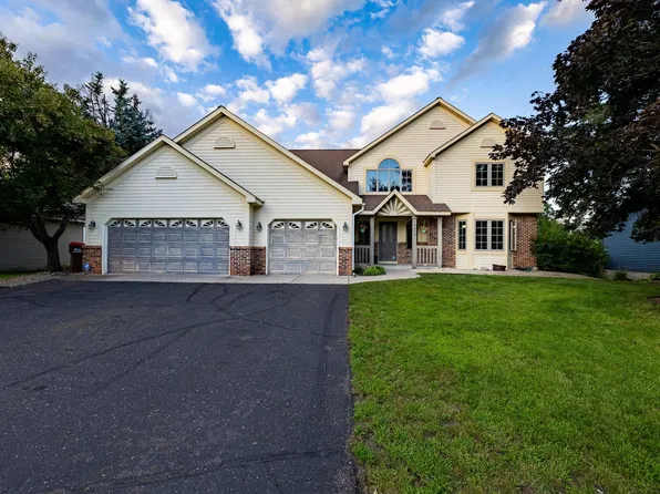 9405 Harkness Ave S, Cottage Grove, MN 55016