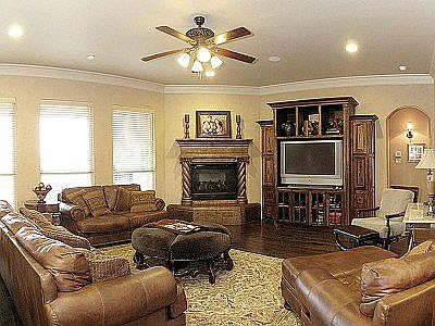 5th image of 6512 Saucon Valley Dr
