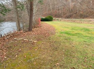 Old Wolf Creek Rd, Narrows, VA 24124