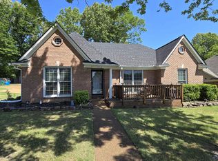 12150 Osborne Grove Dr, Arlington, TN 38002