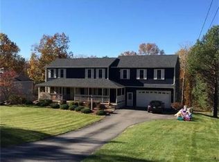 269 Johnny Appleseed Ln, Leominster, MA 01453