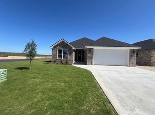 4062 Blair Ln, San Angelo, TX 76904