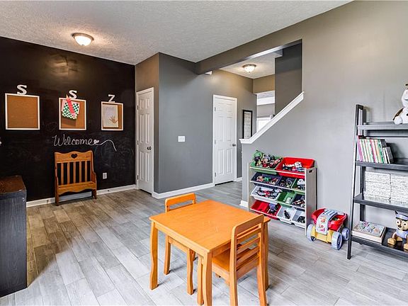 5th image of 6136 W Meadow Farm Ln