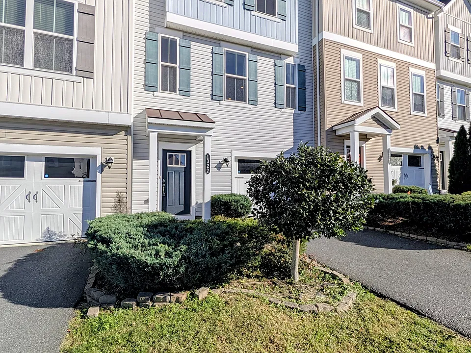 1322 Hudgins Farm Cir