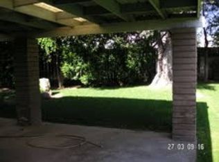 935 Cherry Ln, Clovis, CA 93612