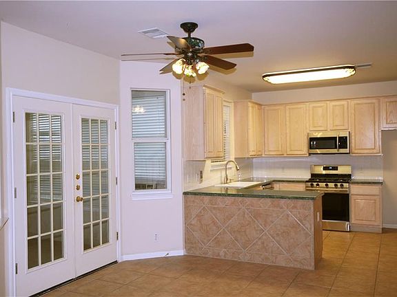 5th image of 7004 Evans Dr
