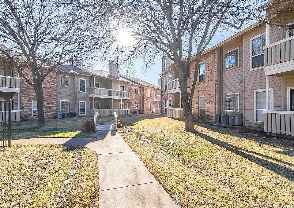 1st image of 1700 Amelia Ct APT 716