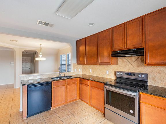 4th image of 11532 Ashbrook Dr