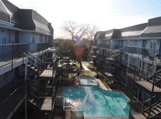 702 Lamar Pl APT 206, Austin, TX 78752
