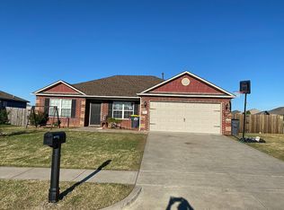 14795 S Hickory Pl, Glenpool, OK 74033
