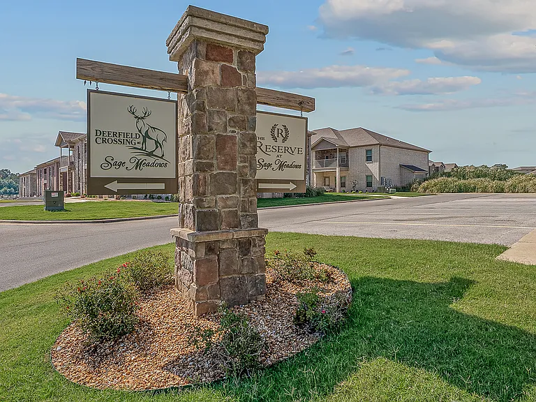 Deerfield Crossing and The Reserve Signage